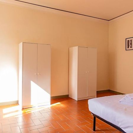 Cozy Apartment With A Strategic Position Флоренція Екстер'єр фото